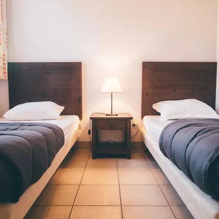 Villa 3 Etoiles - Piscine - Eeidhb *