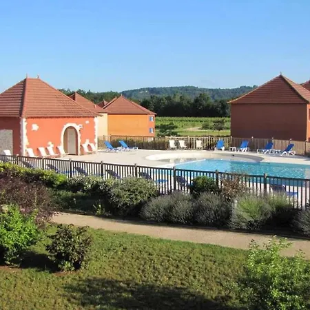 3 Etoiles - Piscine - Eega0c *